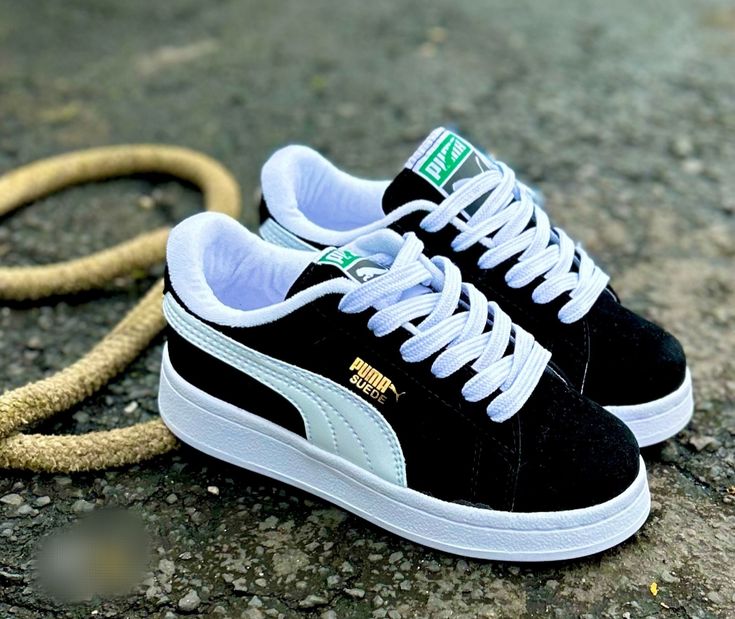 Puma Classic Sneakers